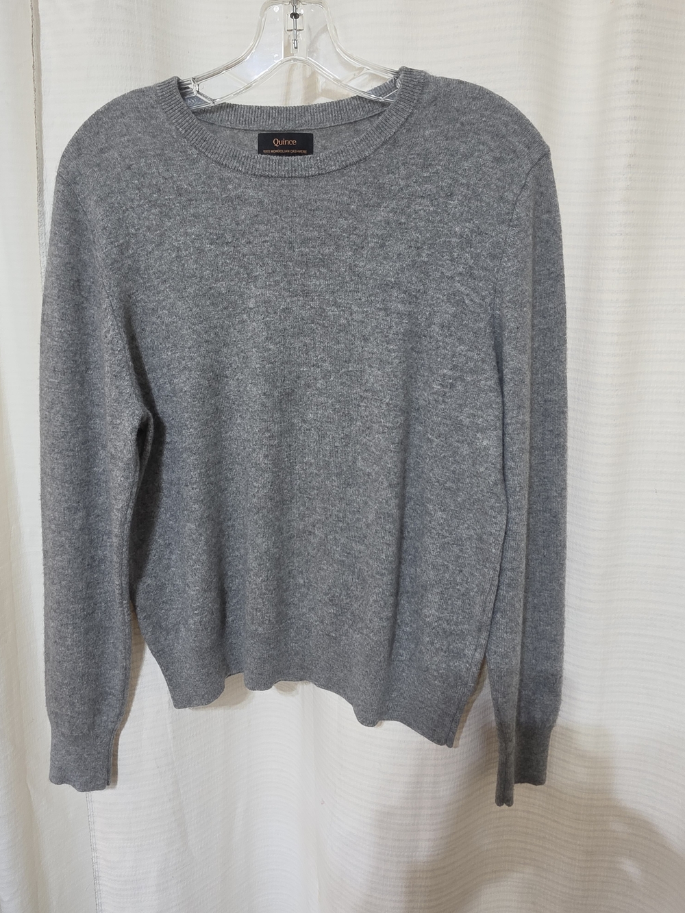 Quince Women's Crewneck Cashmere Sweater in Heather Gray